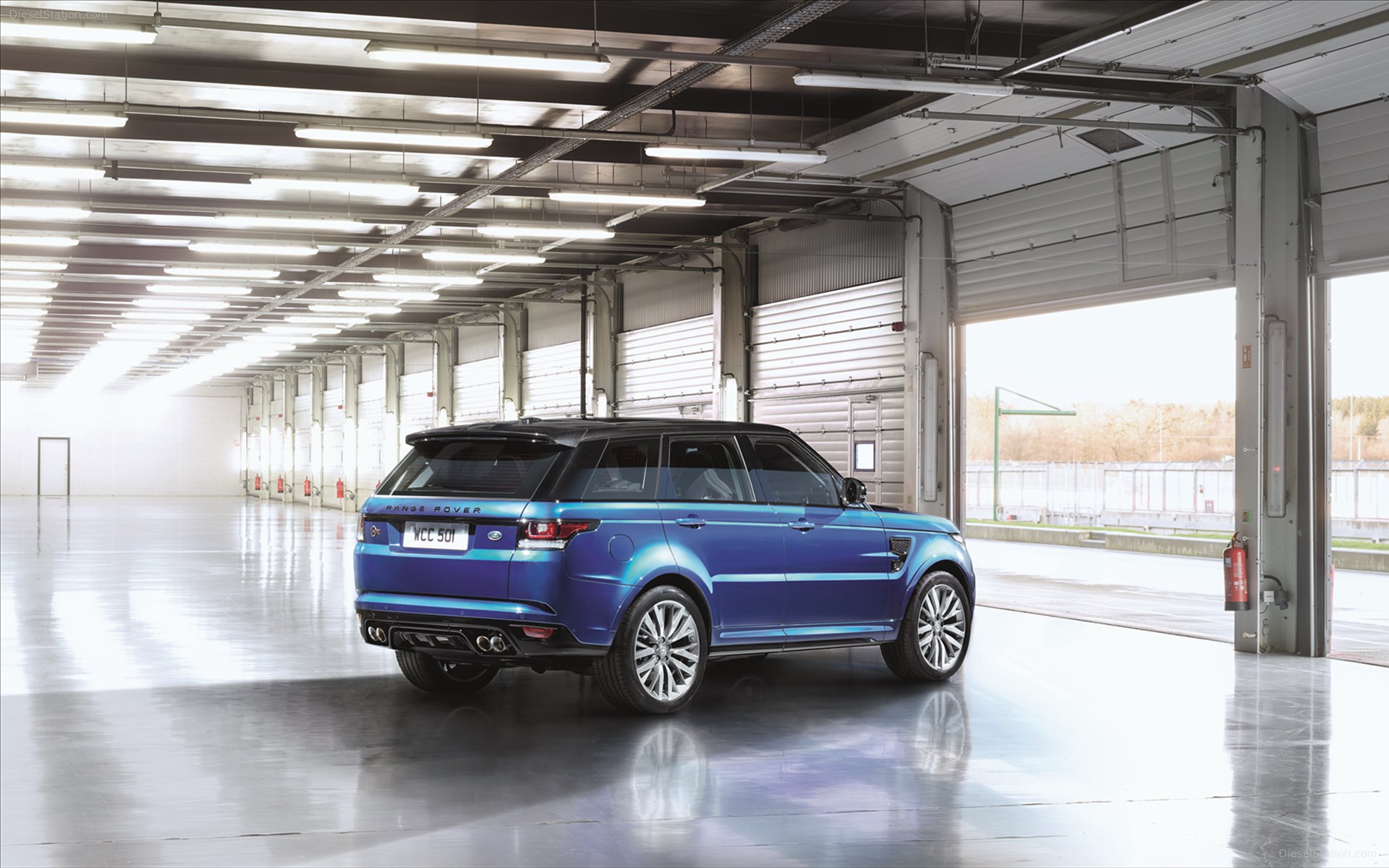 Land Rover Range Rover Sport SVR 2015